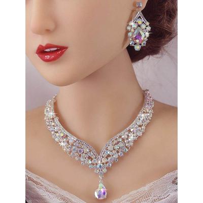 Fashion Crystal Necklace Earrings Jewelry Suit Alloy Rhinestone-Encrusted Jewelry Ornament Accessories Ball Performance Super Flash