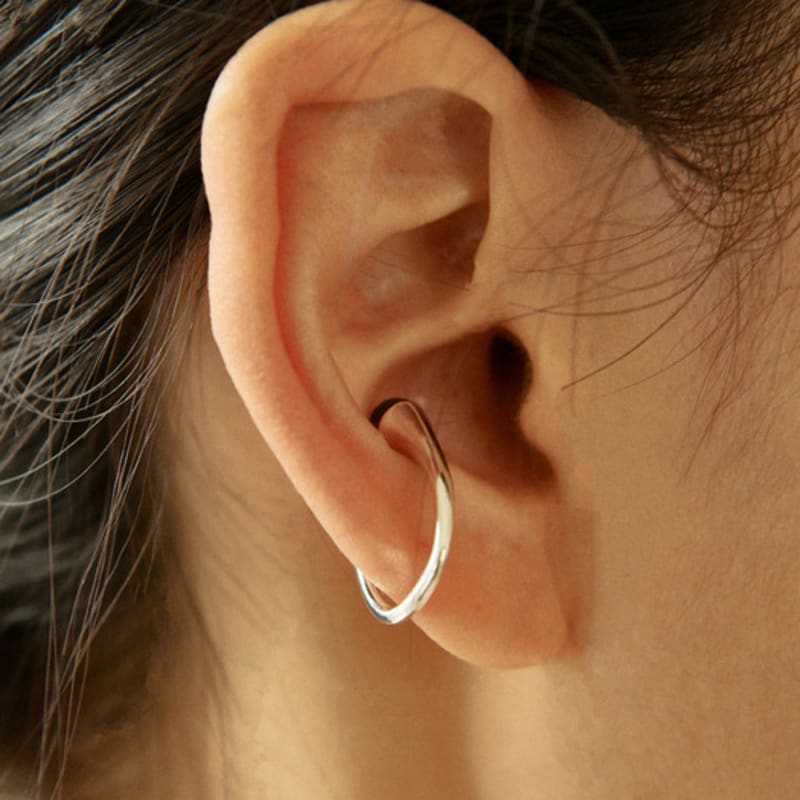 FINNLEE REST IN CITY 29 EARCUFF - SILVER