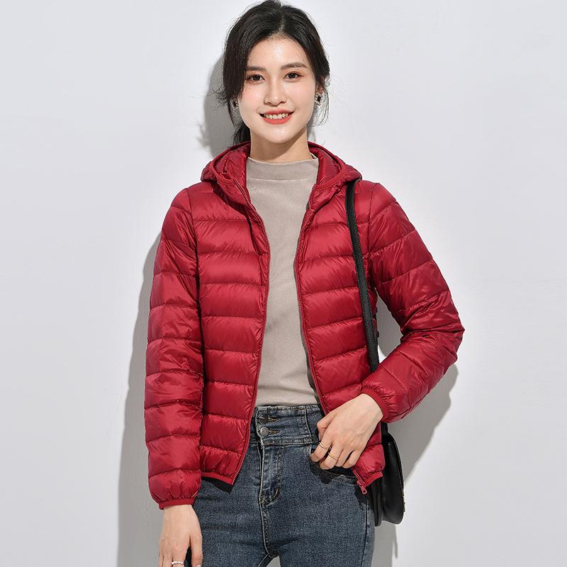 Elegant Thin Section Down Jacket Women's Lightweight Lightweight Light Outdoor Short Section Fall and Winter Jacket Comfortable Personalized Clothes