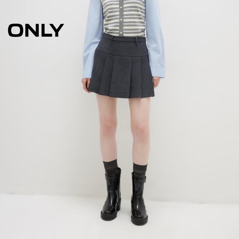 ONLY Women s A-Line Pleated Mini Skirt S