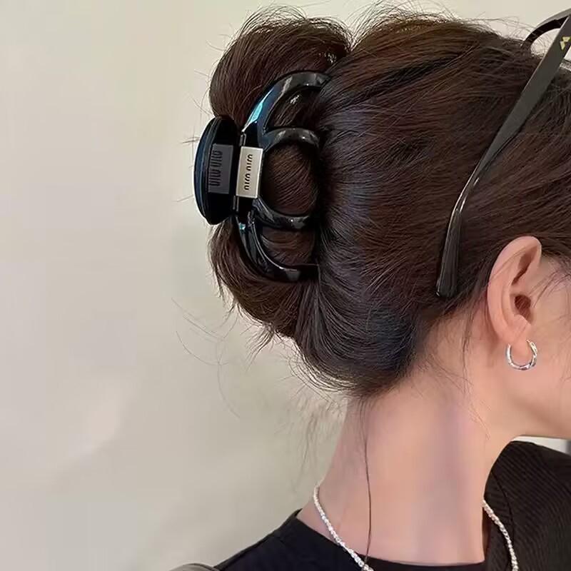 

Однотонні чорні затискачі для волосся Нові геометричні протиковзкі акрилові великі заколки для волосся для жінок, дівчаток Темпераментні шпильки Аксесуари для волосся A8