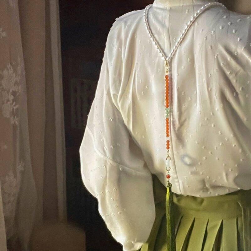 

Ханьфу в древнем стиле с очень длинными кистями и мягкими подвесками. Ежедневное, Винтажное, Высокоуниверсальное, Традиционное ожерелье и колье. Green background cloud