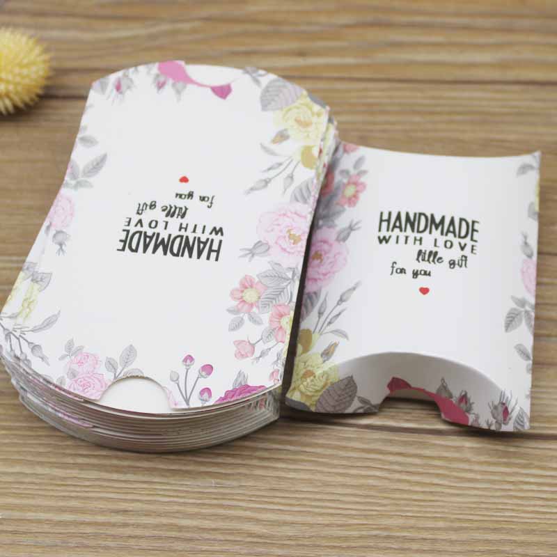 10pc9x7x2.5cm kraft Paper Box Pillow Shape Candy Box Wedding Favor Gift Boxes For Home Baby Shower Kids Birthday Party Supplies
