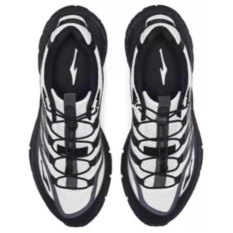 Erke Wilderness 2 Comfortable Versatile Non-Slip Wear-Resistant Mid-Top Outdoor Functional Shoes Men Shoes Black White 51124402224-007