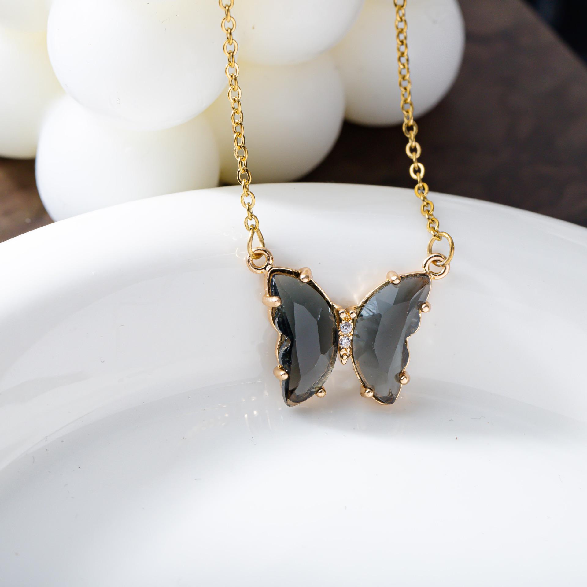 Japanese & Korean Dreamy Butterfly Glass Crystal Double Pendant Necklace for Women чёрный/серый