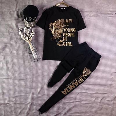 Conjunto de Verano Retro Nicho para Mujer de Talla Grande de Dos Piezas con Mangas Cortas y Diseño Elegante de Pedrería