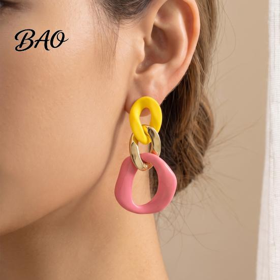 Modern Aesthetic Earring Jewelry 4 Pairs Chunky Statement Earrings for Women, Geometric Hollow Chain, C-shape Lightweight Drop Women Hoop, Heart,