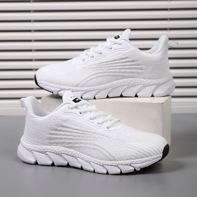 Women's casual sports shoes for spring and summer, large size 42, mesh, breathable and lightweight, running loafers 2025 new