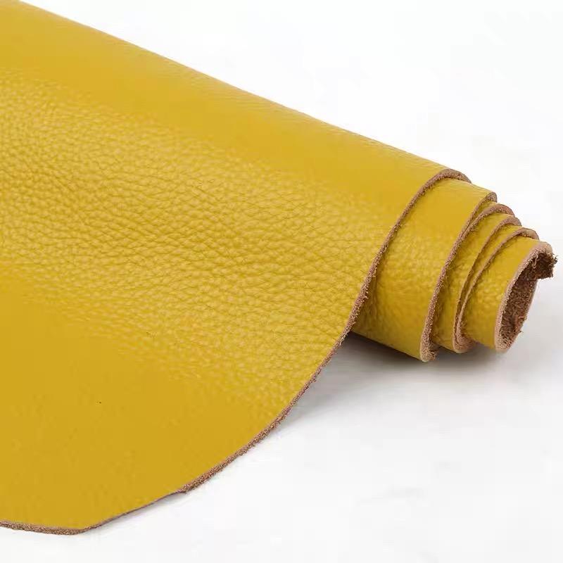 

1.5mm yellow top layer cowhide leather material, whole piece of genuine leather with lychee pattern, handmade DIY leather goods, 21x14cm жёлтый