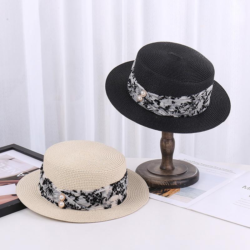 Vintage Summer Straw Hat for Women, British Retro Flat Top Cap, Korean Fashion Versatile Beach Sun Hat for Vacation