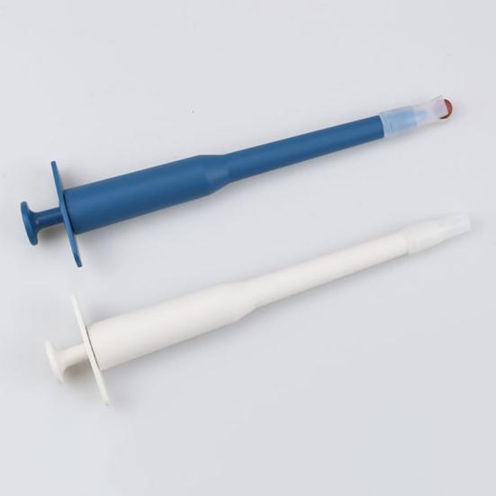 Haustier-Medizin-Spritze, integrierter Pillenwerfer, multifunktionaler Wasser-Medizin-Push-Spender, Welpen-Futterspender, Heimtierbedarf