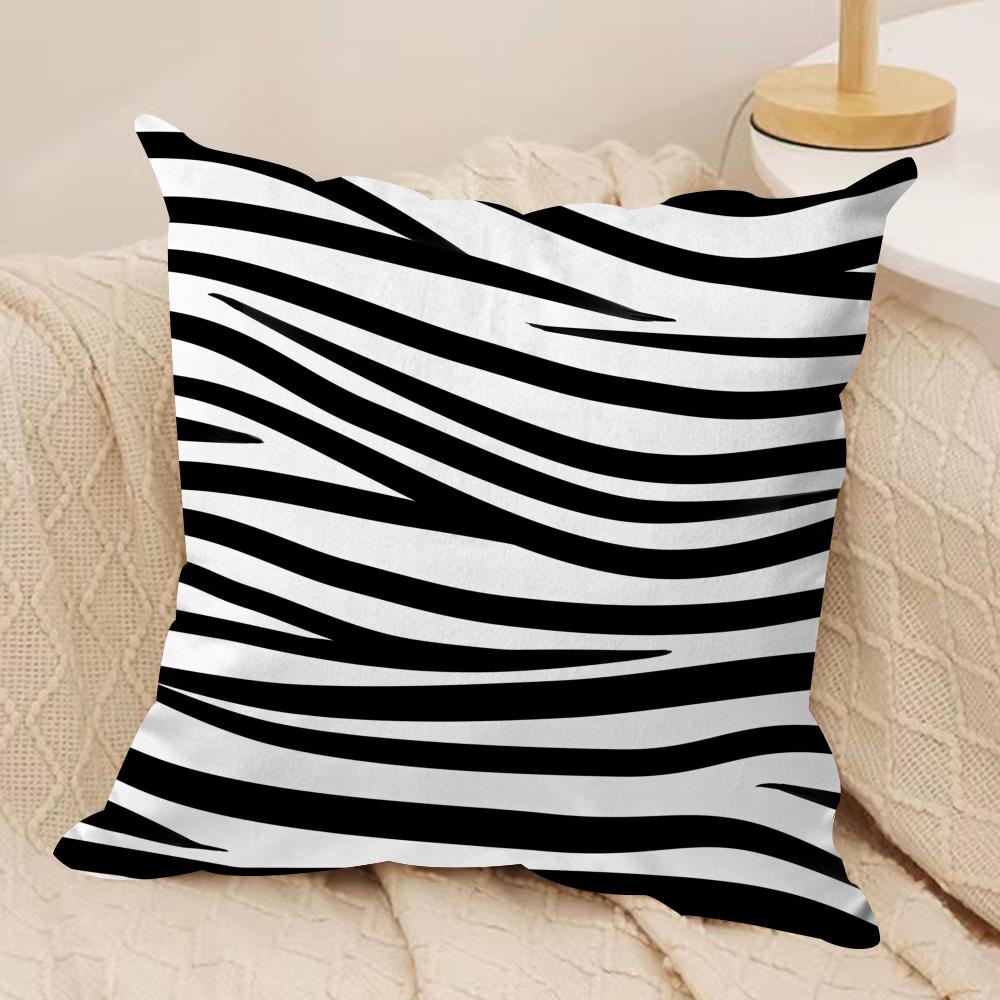 Black and White Style Cushion Cover Soft Plush Fabric DoubleSided Printed Sofa Cushion Cover for All Seasons Home Decor Gift