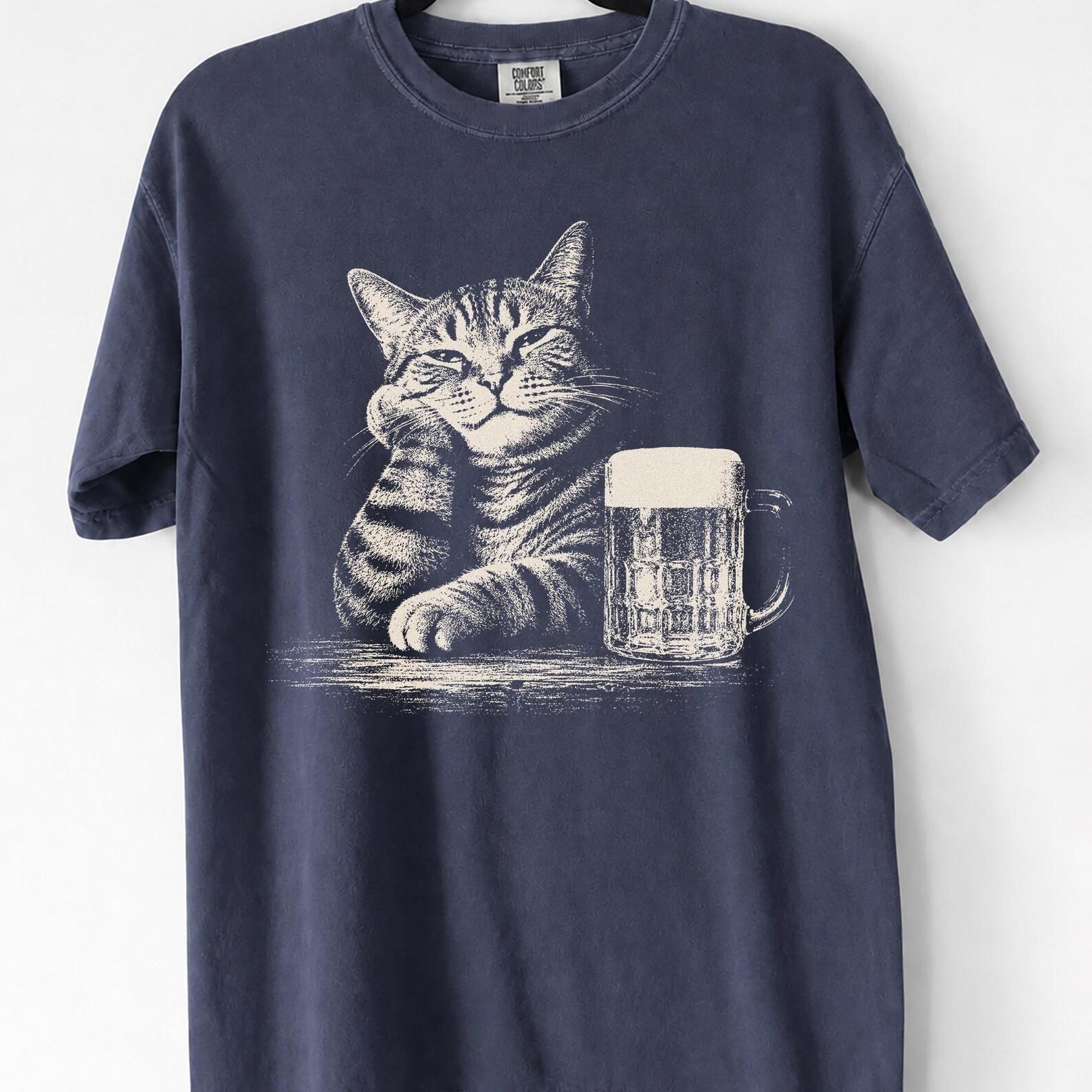 Funny Beer Cat Graphic Shirt, Vintage Drunk Kitty Meme Tee for Cat Lovers 3XL