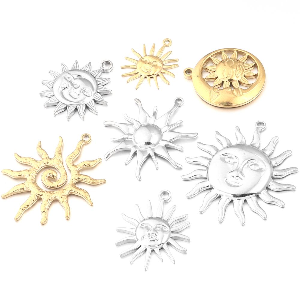 2pcs/lot Stainless Steel Retro Pendant Gold Color Sun Flower Moon Shape Charms For DIY Crafts Necklace Earrings Gift Accessories
