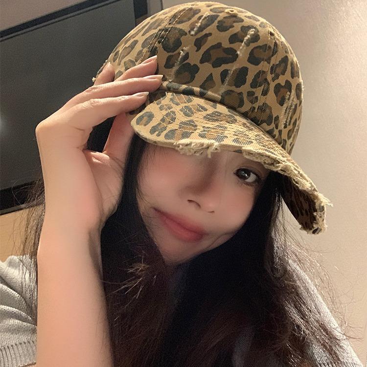 Fashionable Leopard Print Baseball Hat for Women Street Fashion Cool Personalized Retro Old American Wide Brimmed Sun Protection Baseball Hat