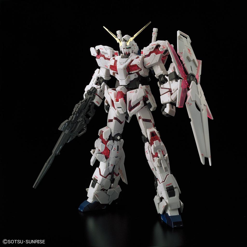 RG Mobile Suit Gundam UC Unicorn Gundam 1/144 Scale Pre-colored Plastic Model