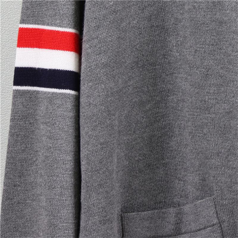 Women's Autumn And Winter Long Sleeved Knitted V Neck Cardigan Sweater Contrasting Striped Thin Jacket