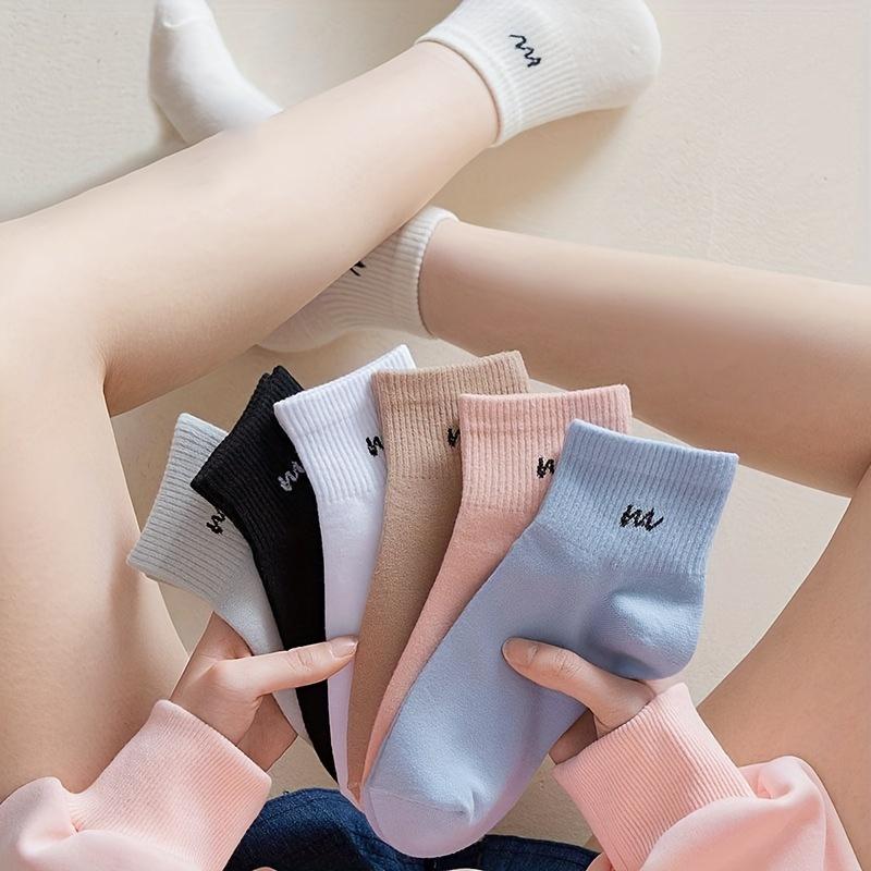 7 Pairs Letter Print Socks Comfy & Breathable Sports Short Socks Women's Stockings & Hosiery Soft & Comfy All-match Short Socks