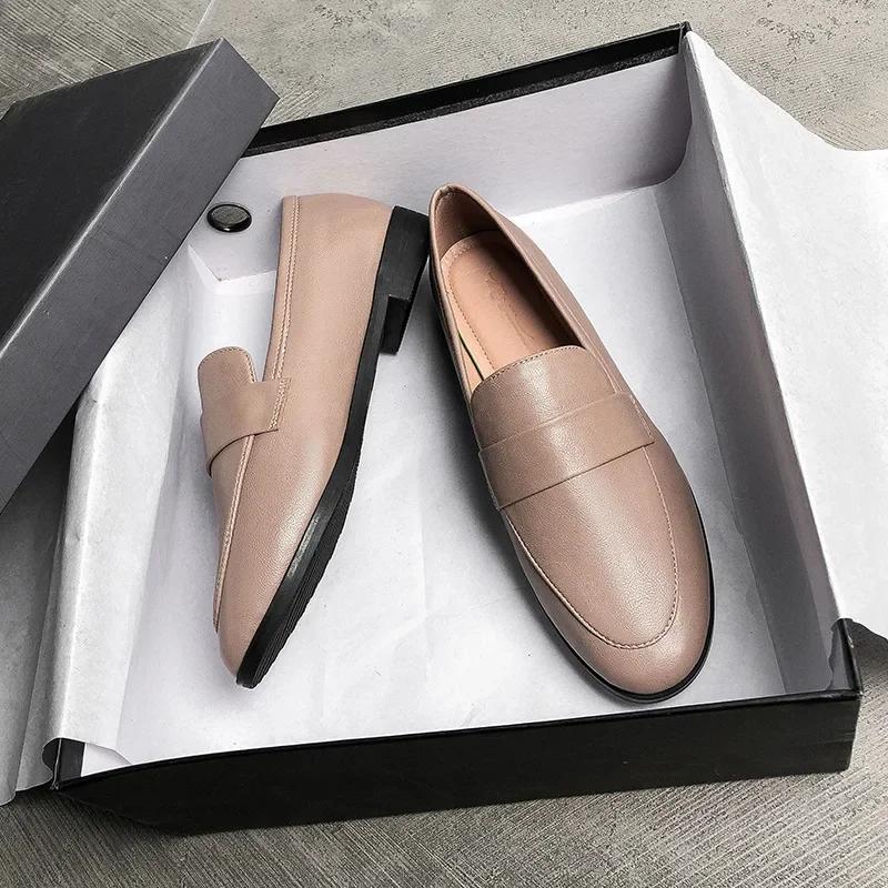 Retro British Style Women Leather Shoes Autumn Flat Casual Loafers Fashion Slip On Round Toe Office Work Shoes