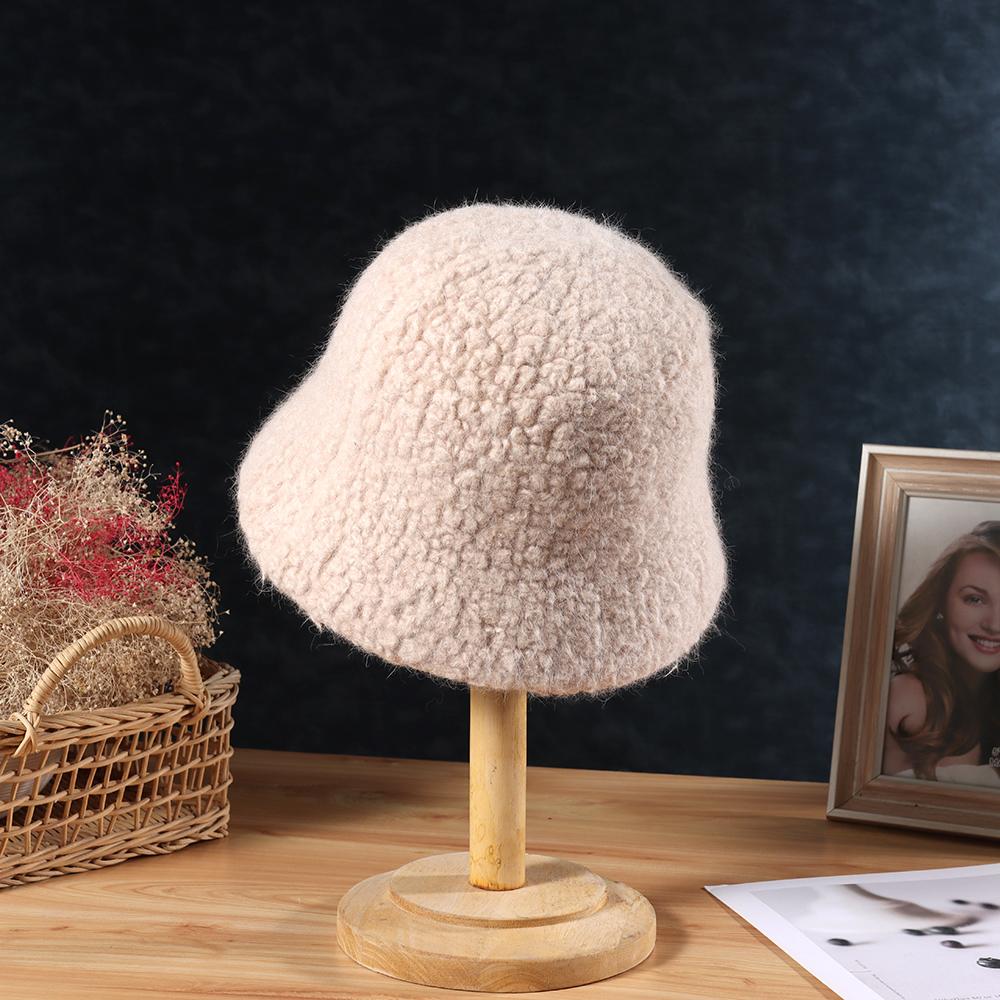 Hat Soft Women's Winter Bucket Hat Felt Lamb Wool for Girl Autumn and Winter Fashion Fur Panama Hip Hop Hat Off White Cap