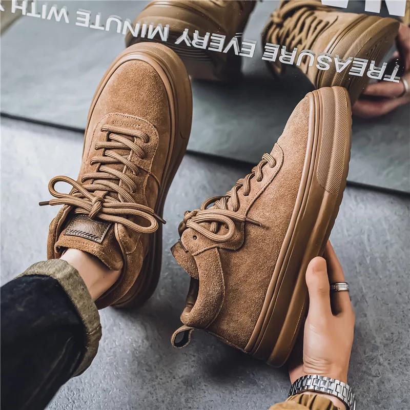 Fashion Men's Sneakers Skateboard Loafers Sports and Leisure Wear-resistant Non-Slip Shoes for Men Soft and Comfortable Round Toe New