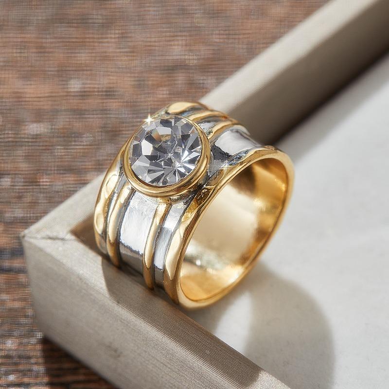 Fashion Niche Geometric Retro Wide Face Inlaid Zircon Ring for Women Men High-end Design Sense Personalized Party Zircon Gift