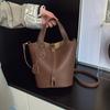 Popular Fashion Niche Design Sense Retro Bucket Bag Female Solid Color Simple Personality New Commuter Messenger Bag