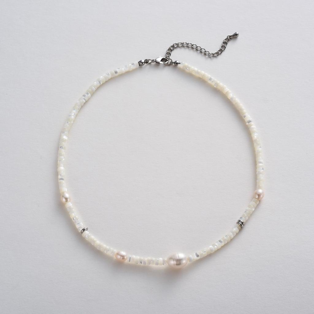 Wind Fashion Commuter Pearl Butterfly Shell Beaded Collarbone Chain Niche Design Versatile High Sense Necklace Women