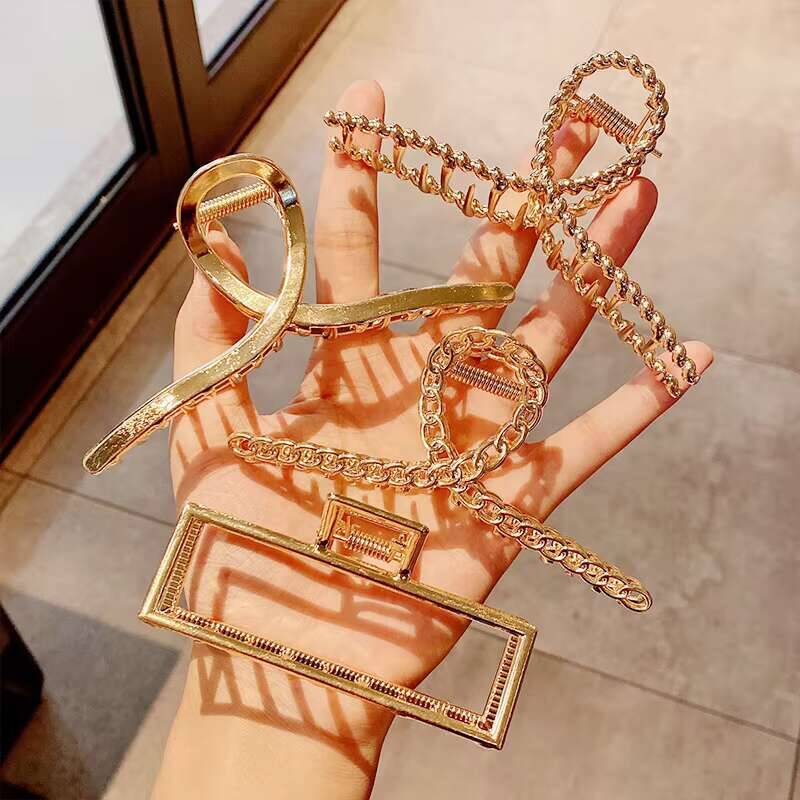 Einfache Metall Ausgehöhlte Geometrische Kralle Damen Elegantes Haaraccessoire Kreuz Krabbe Badeclip Für Frauen Mode Mädchen Kopfschmuck