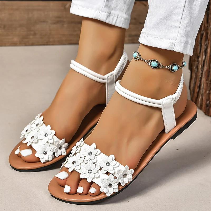 Fashion Flower Decoration Flat Sandals for Women Summer 2025 Lightweight Comfort Beach Shoes Woman Fashion White Floral Dress Sandalias