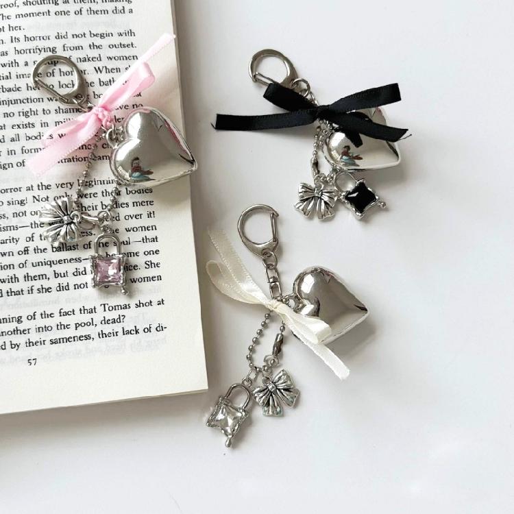 Chic Heart Keyring Unique Decoration Bowknot Keychain Ornament Phone Accessory