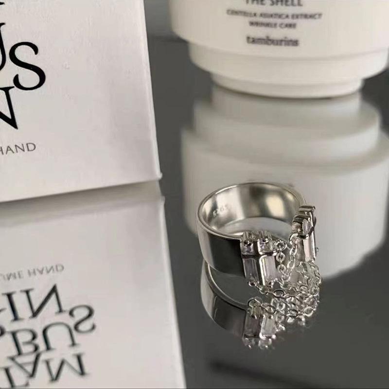 

Minimalist Style Chic Womens Ring With Twisted Bead Tassel Chain Copper In