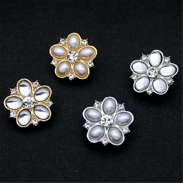 Shirt Button Cover Decorative Button For Women Wedding Accessories Rhinestones Flower Design Button Clip for Formal Shirt