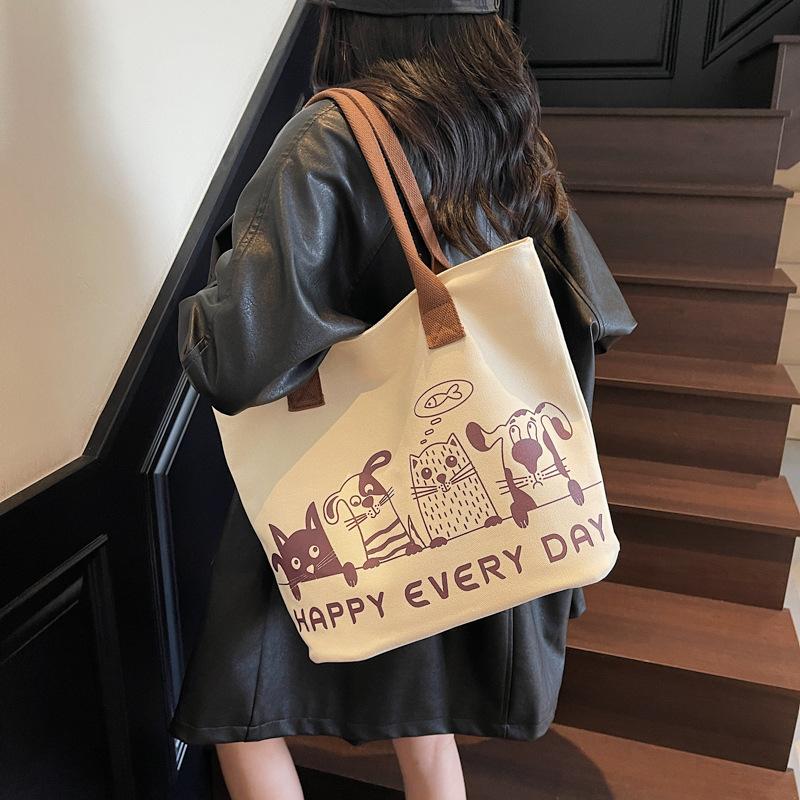 2025 Autumn New Korean Version Fashion Cartoon Canvas Bag Casual Commuting Simple Large Capacity Tote Bag Shoulder Bag