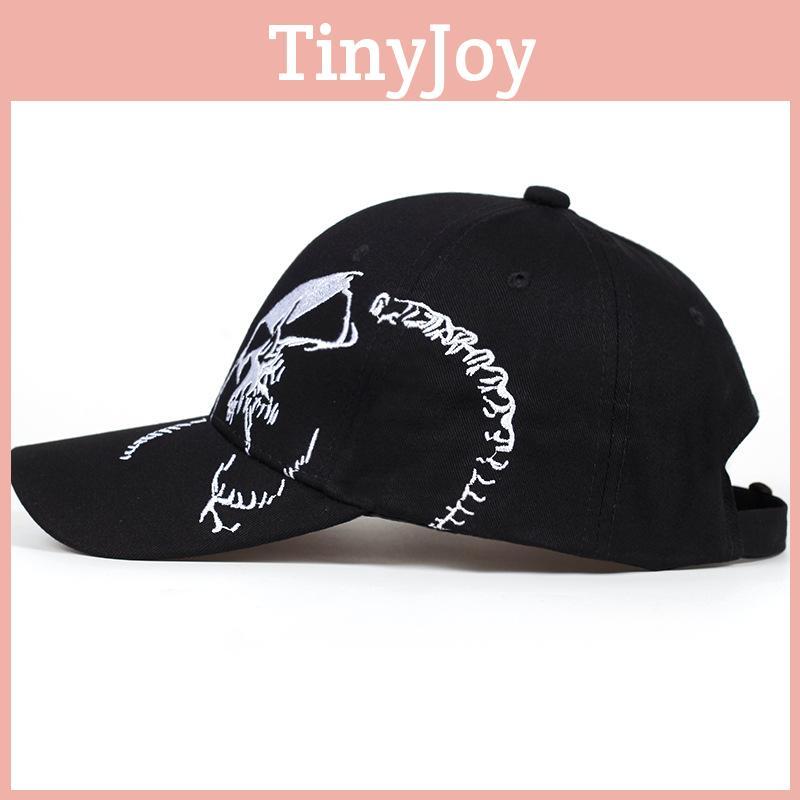 Fashion Skull Embroidered Baseball Cap With Short Brim And Adjustable Fit For Daily Wear