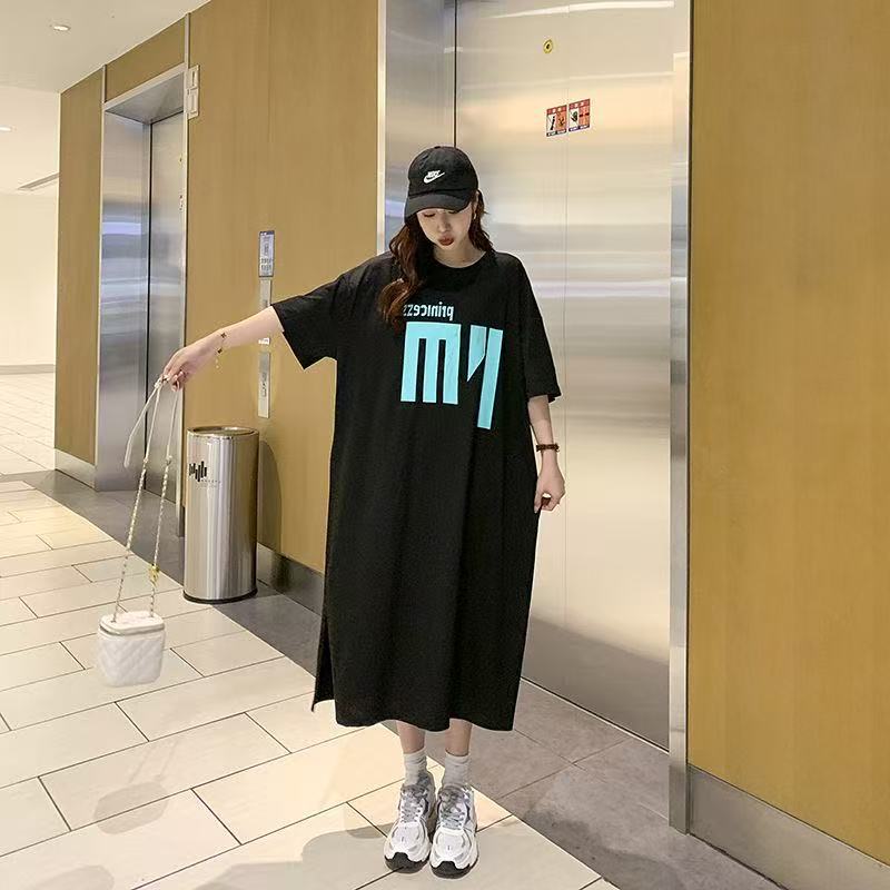 A Casual Loose Knee-length Straight Summer Stylish Short-sleeved T-shirt Dress for Women