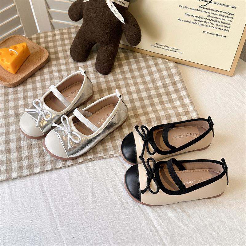 Girls' leather shoes 2025 spring and autumn new children's shoes little girl princess shoes soft sole foreign style single shoes Doudou shoes tide