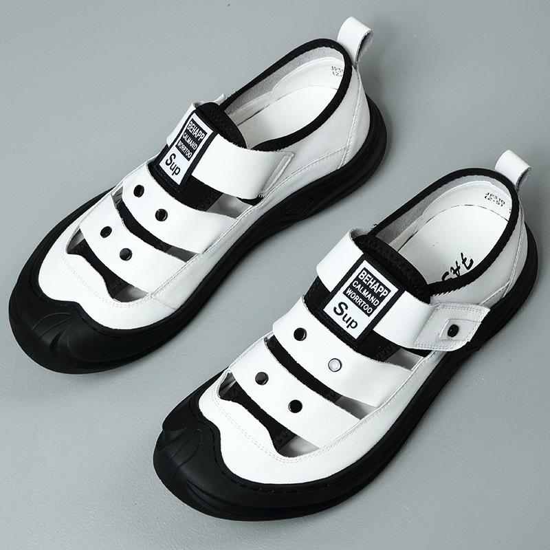 2025 Summer New Men's Hollow Breathable Leather Sandals Men's Soft Leather Soft Sole Casual Leather Shoes White Sandals 8870
