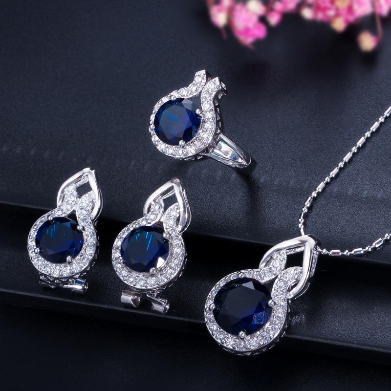 Jewelry Necklace Set, Simple Zircon Three-Piece Set.