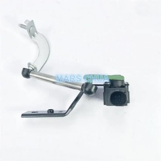 3Q0412522A Front Right Headlight Level Sensor for  PASSAT CC Skoda Superb 3Q0 412 522A