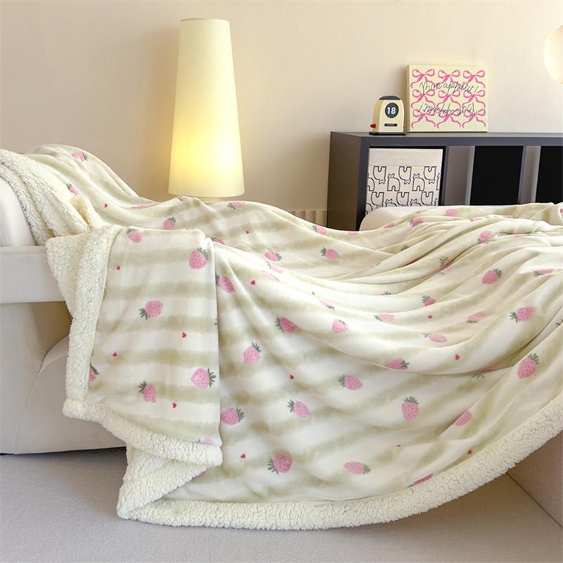 Thicken Warm Cartoon Blanket Comfortable and Skin-friendly Throw Blankets Velvet Bed Cover Cute Bedspreads for Bed Sofa Couch
