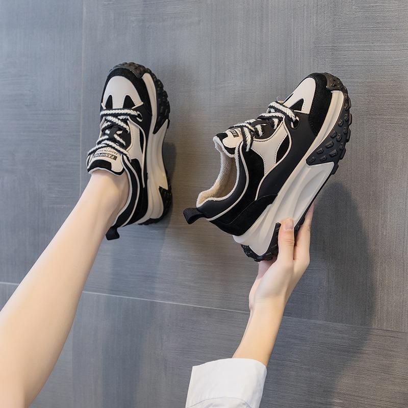 Autumn and winter little white shoes female student shoes casual fashion women's shoes versatile thick-soled inner height-increasing shoes