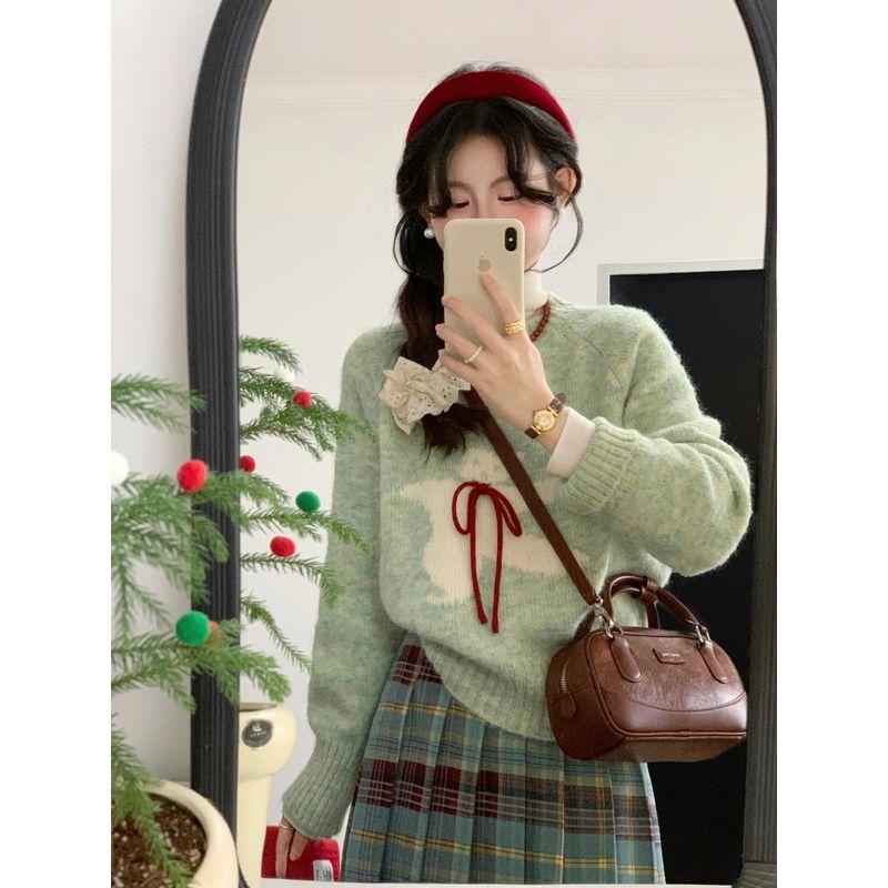 

2025 Fall and Winter New Design Sense Sweet Style Shoelace Bear Sweater Female Loose Soft Glutinous Lazy Knitting Tops Green XL