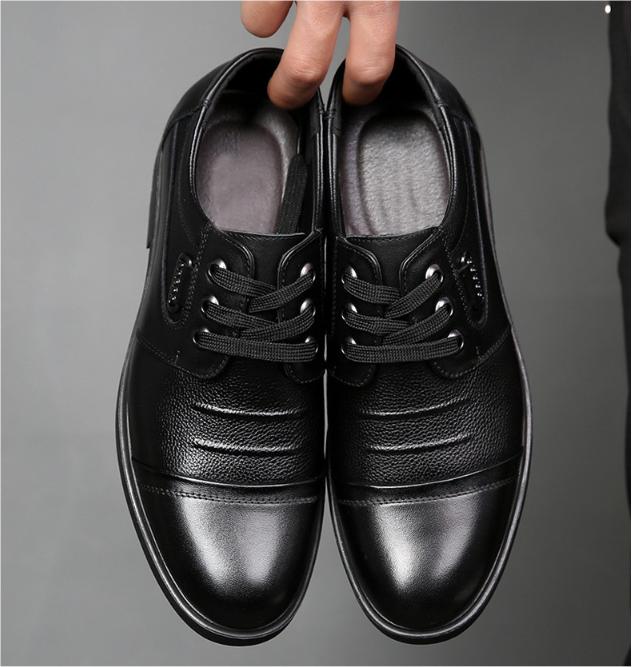 Men's Genuine Cow Leather Shoes Business Casual Shoes with Triple-Stitched Soles for Middle-Aged and Elderly Men