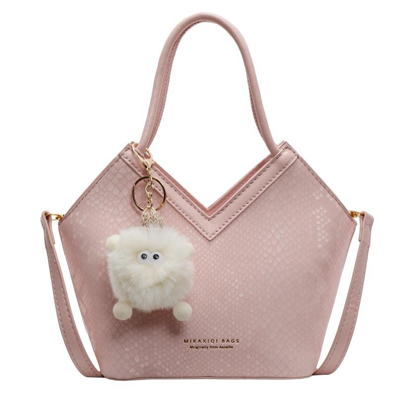 Niche design bag women's new high-end retro shoulder messenger bag portable commuter bucket bag