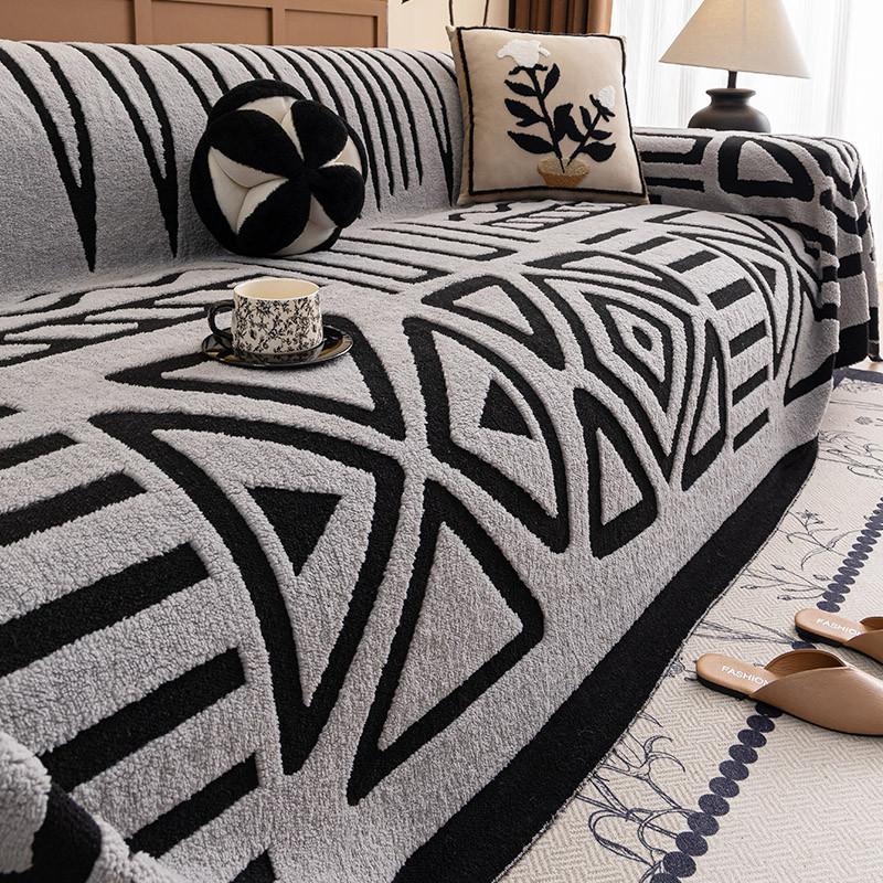 Geometric Patterns Thickened Winter Plush Warm Sofa Cover Durable Couch Cushion for Living Room Furniture Dust-proof Blanket