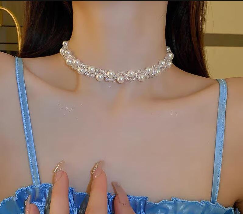 One Deer Pearl Luxury Women's Necklace - Stylish Choker Clavicle Chain