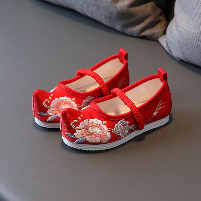 

2024 Новые Туфли для девочек Warped Head из ткани в этническом стиле с сухожилиями на подошве, детская обувь для танцев в китайском стиле, костюмная обувь, популярные 27 (Inner 16.2cm красный