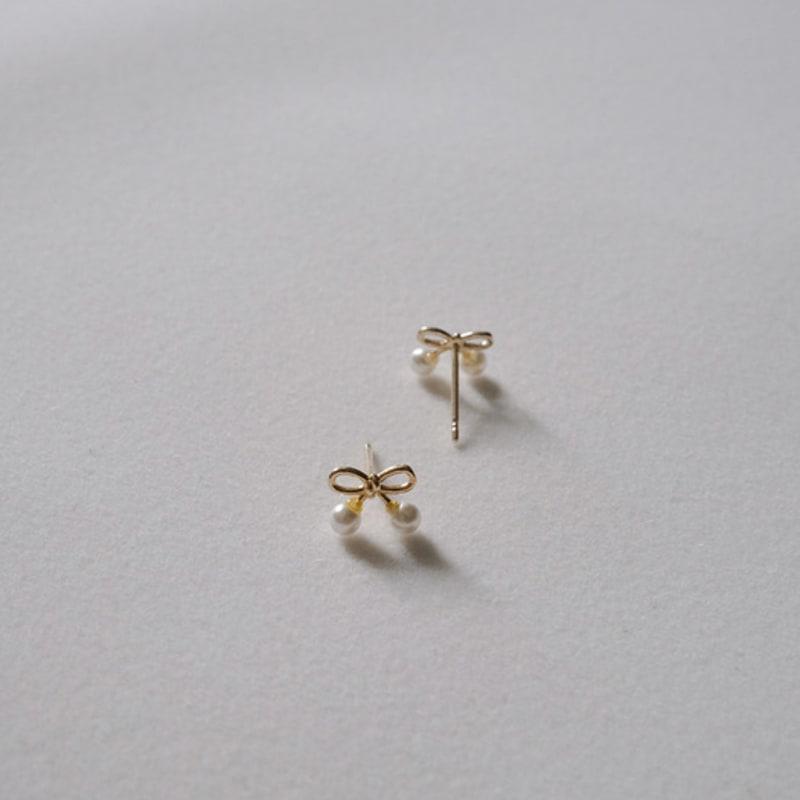 Modernlike 14k Pearl Tie Ribbon Earrings