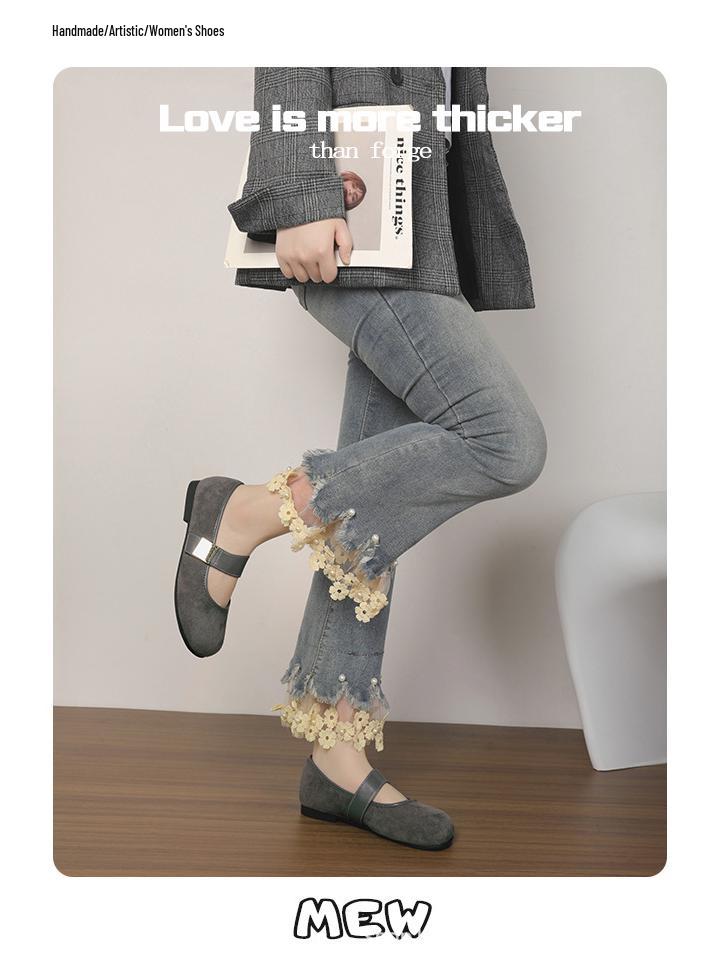 Plus Size Retro Suede Flat Mary Janes for Women